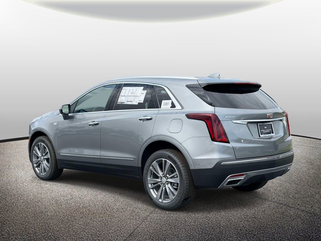 New 2026 Cadillac XT5 Premium Luxury w/ Driver Assist Package FWD image 4