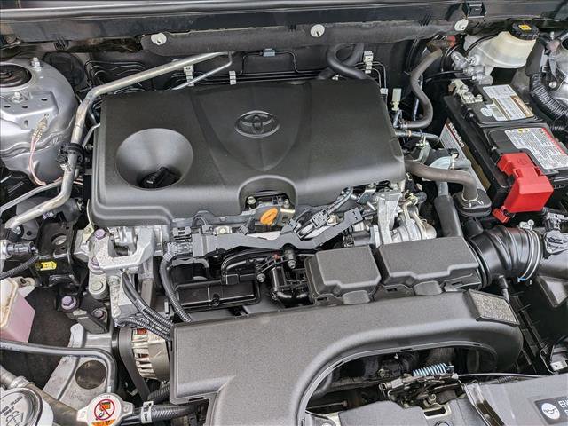 Used 2021 Toyota RAV4 LE w/ Carpet Mat Package (TMS) FWD image 27