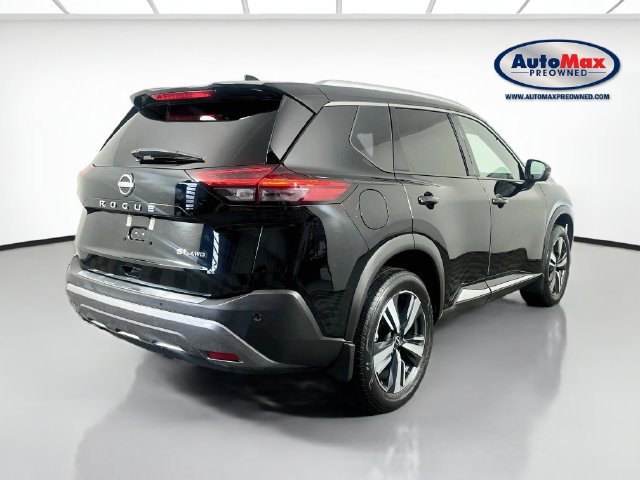 Used 2023 Nissan Rogue SL AWD/4WD image 2