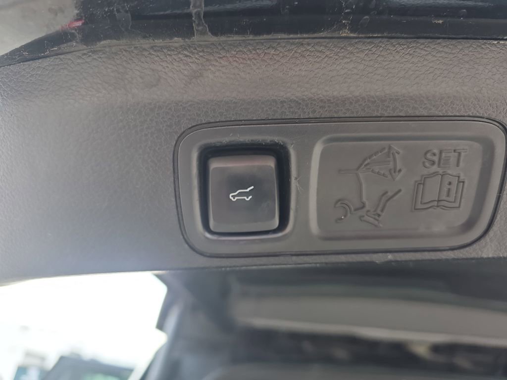 Used 2019 Lincoln Navigator L Reserve image 15