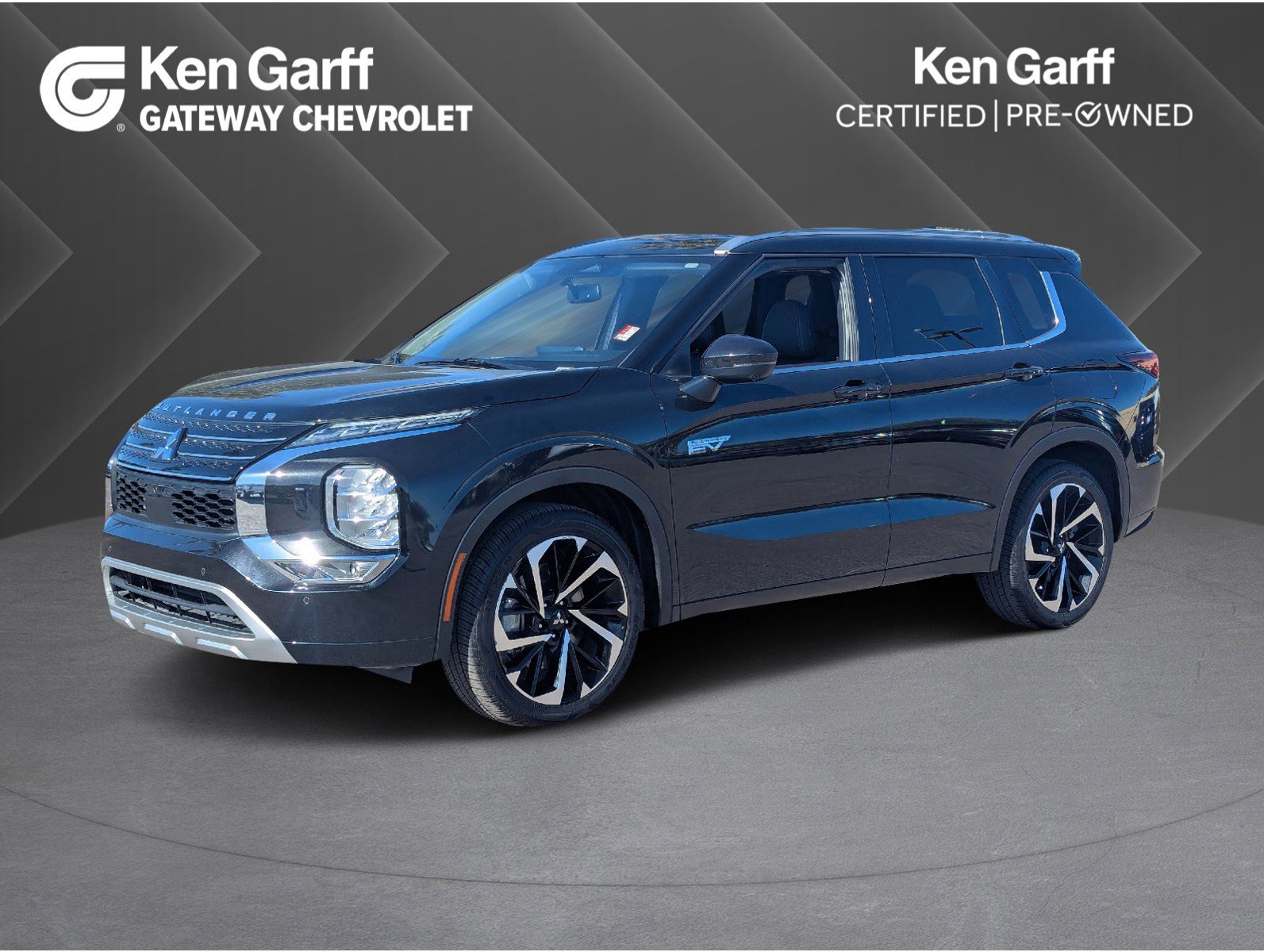 Used 2023 Mitsubishi Outlander SEL image 1