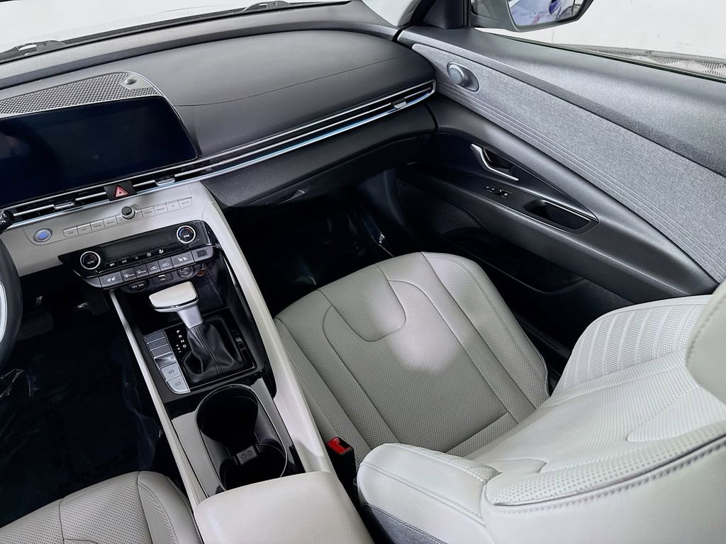 Certified 2023 Hyundai Elantra Limited image 26