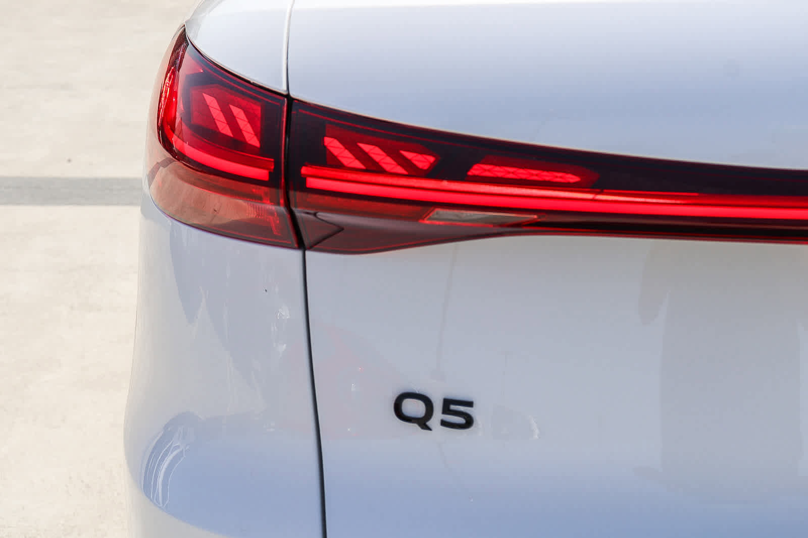 New 2025 Audi Q5 Prestige image 7