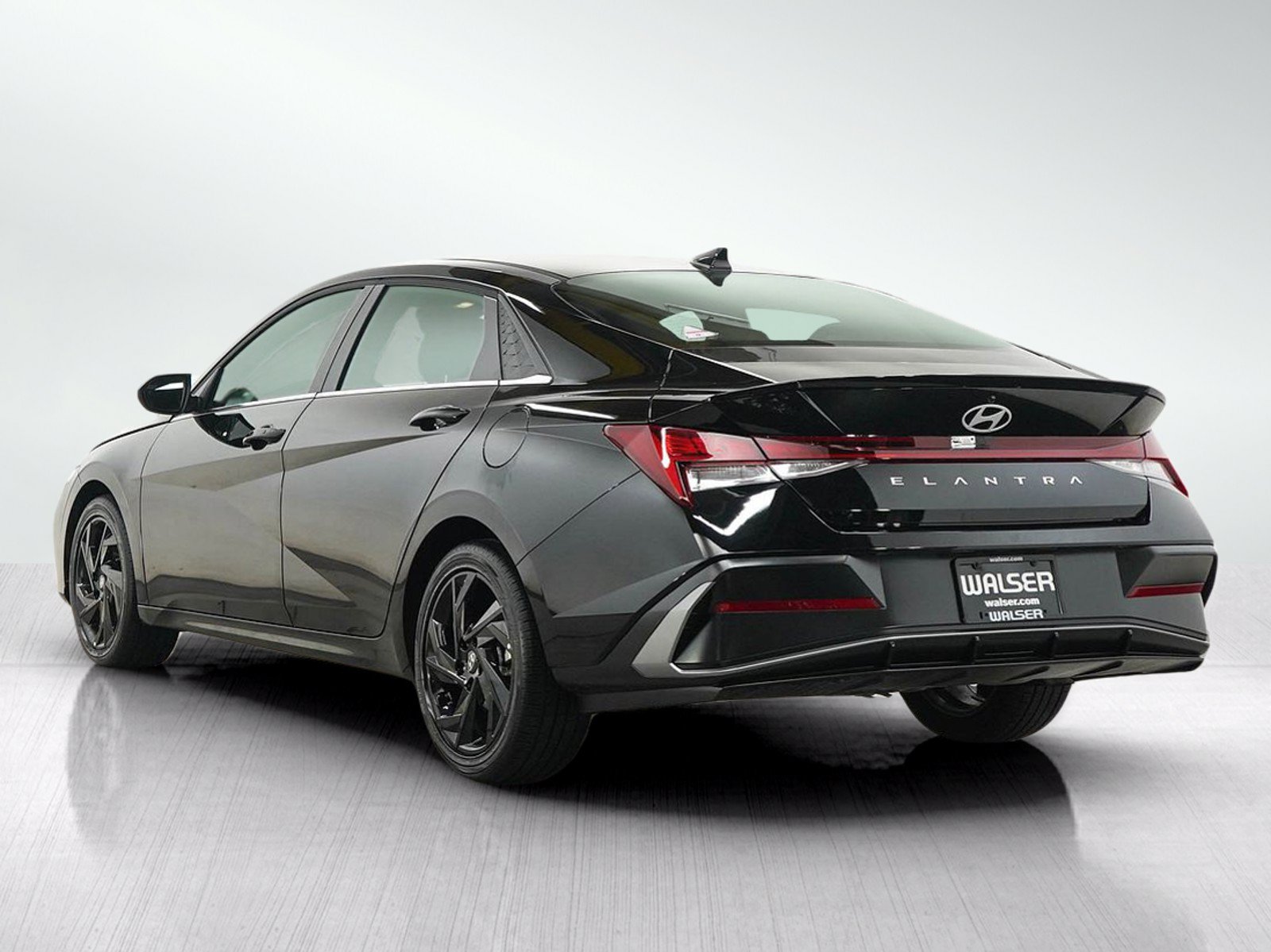 Certified 2026 Hyundai Elantra SEL Sport Premium FWD image 3