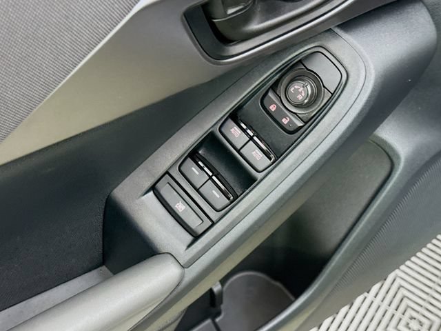Used 2025 Subaru Impreza 2.0i AWD/4WD image 17