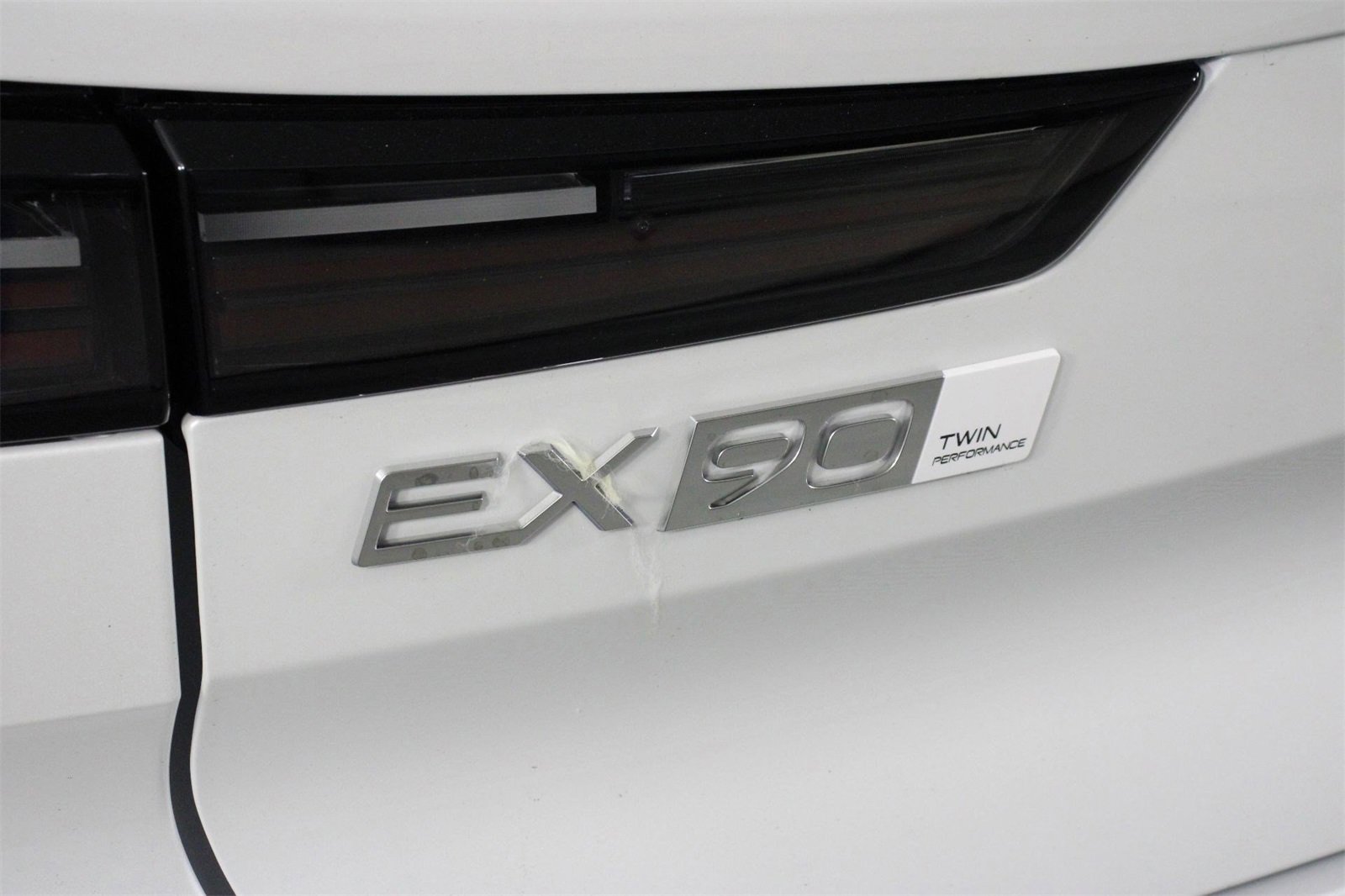 New 2025 Volvo EX90 Ultra image 15
