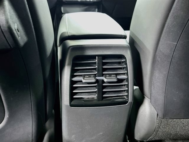 Used 2025 Kia Niro EX FWD image 25