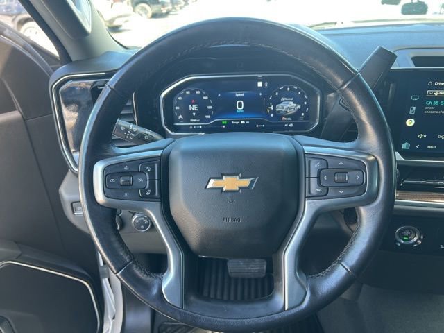 Used 2022 Chevrolet Silverado 1500 LT image 15