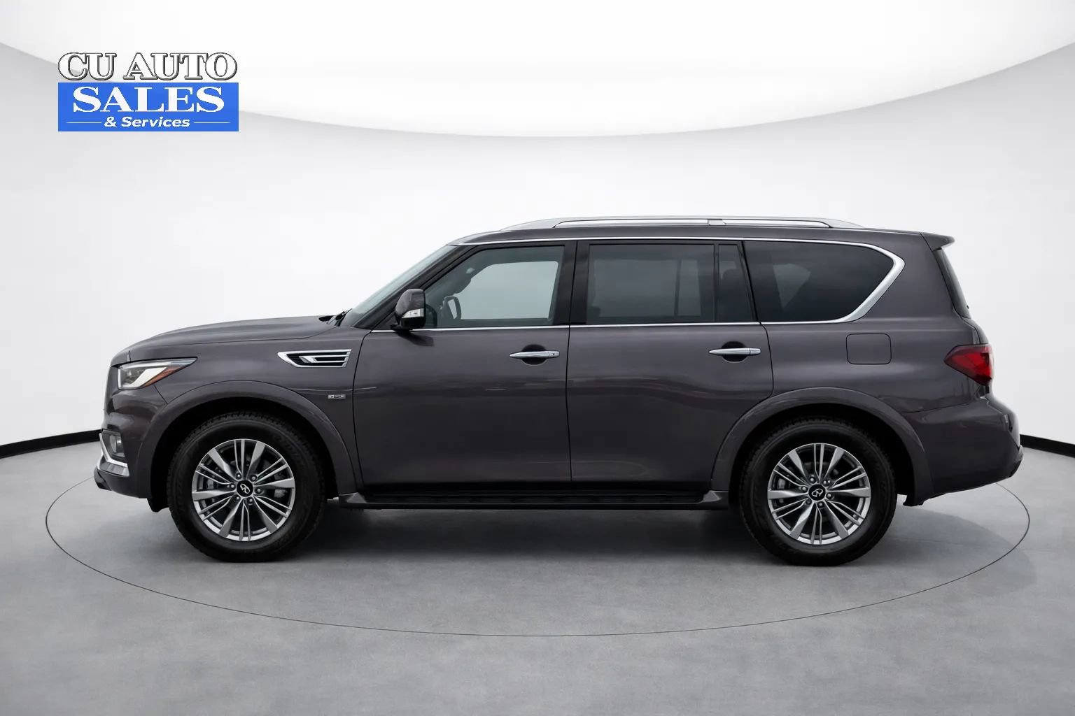 Used 2023 INFINITI QX80 Luxe w/ Cargo Package image 4