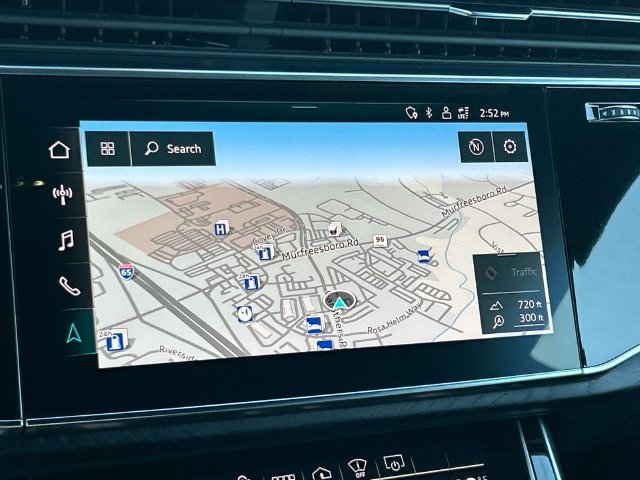 Used 2021 Audi Q8 Prestige AWD/4WD image 36