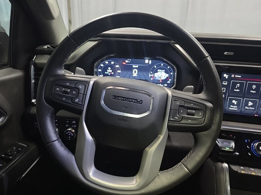 Used 2023 GMC Sierra 1500 Denali AWD/4WD image 11