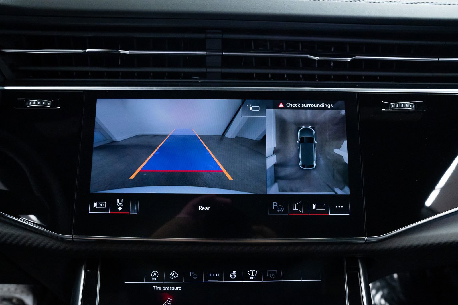 Used 2026 Audi RS Q8 performance image 13