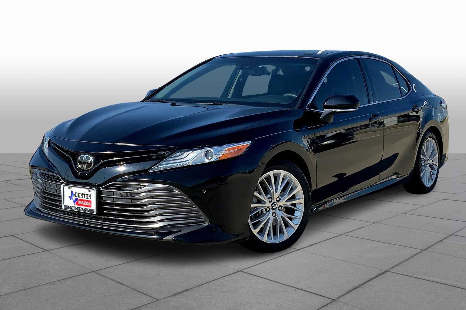 Used 2018 Toyota Camry XLE
