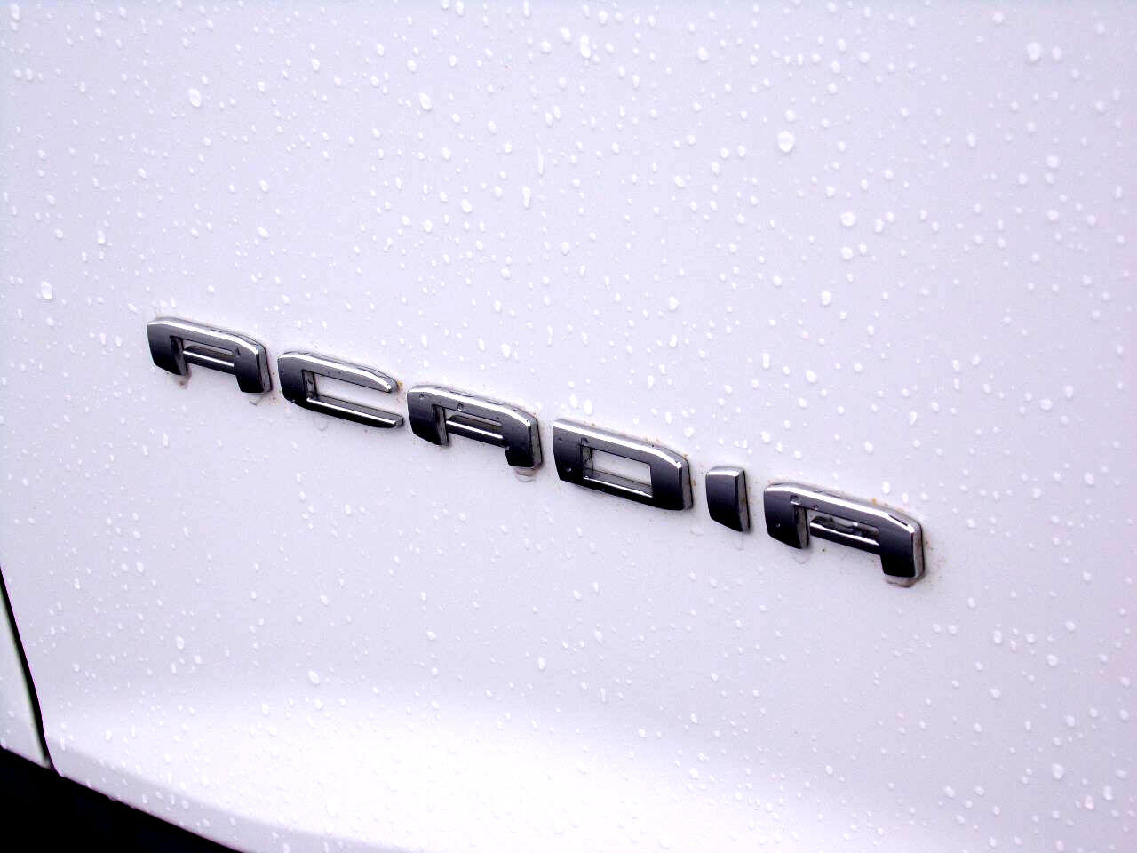 Used 2023 GMC Acadia SLE w/ Driver Convenience Package image 36