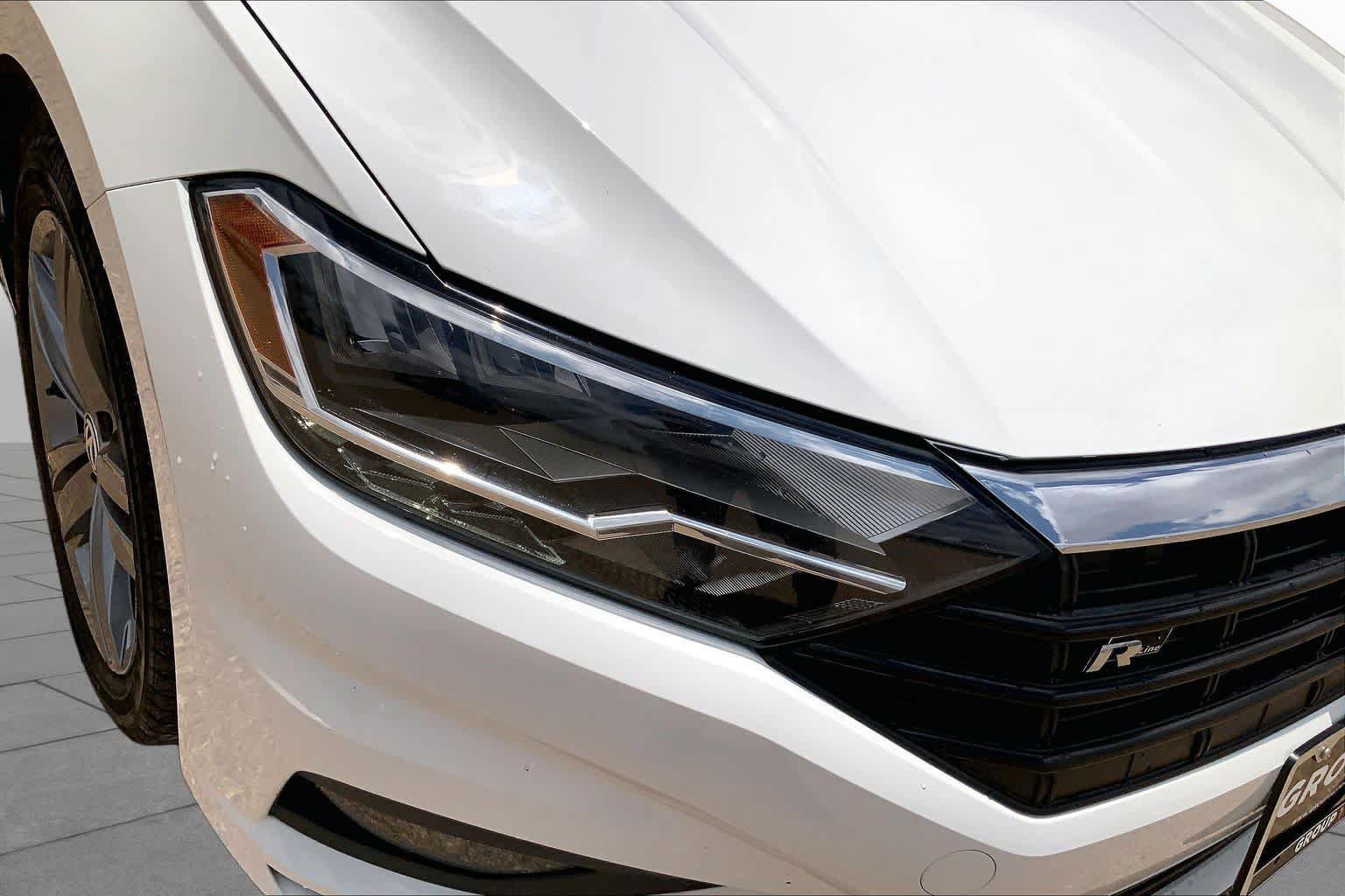 Used 2021 Volkswagen Jetta R-Line FWD image 36