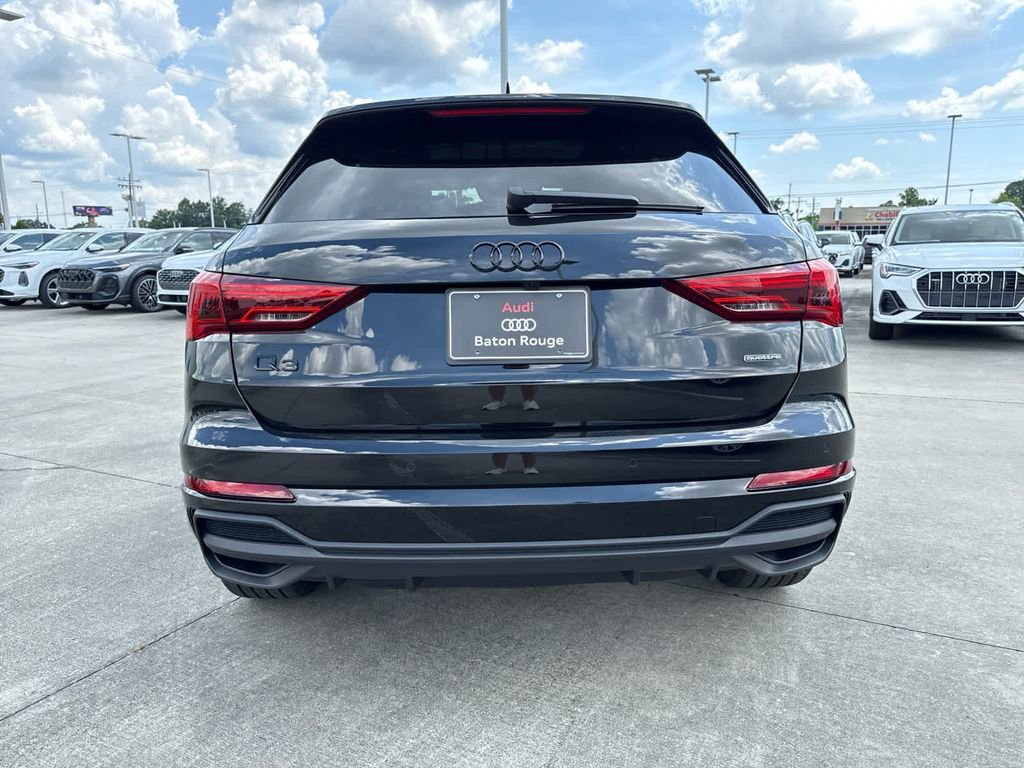New 2025 Audi Q3 2.0T Premium image 6