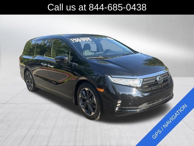 Used 2023 Honda Odyssey Elite image 3