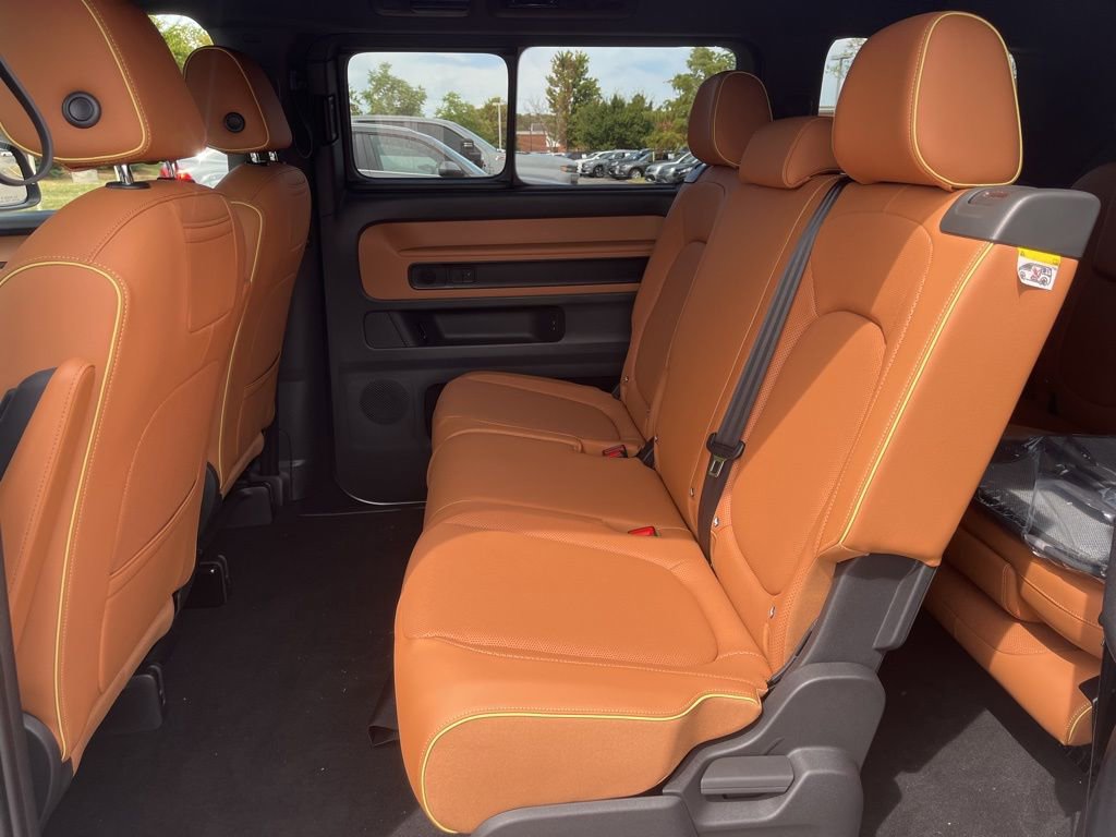 New 2025 Volkswagen ID. Buzz Pro S image 24