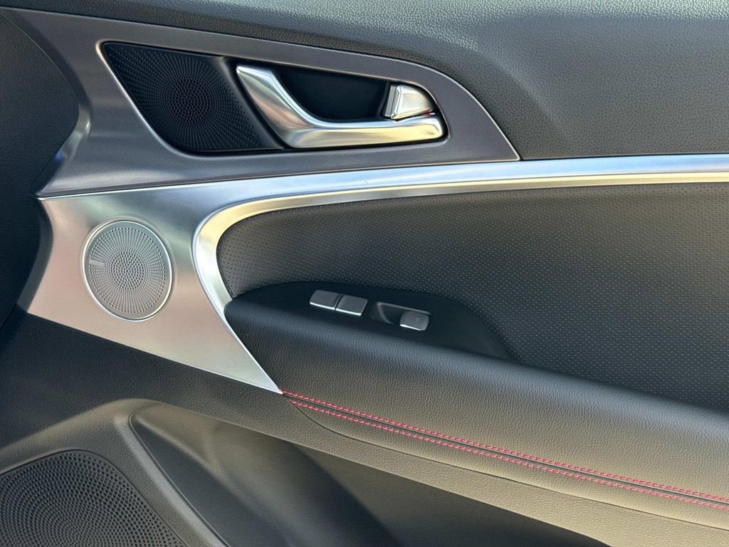 New 2026 Genesis G70 3.3T Sport Prestige RWD image 18