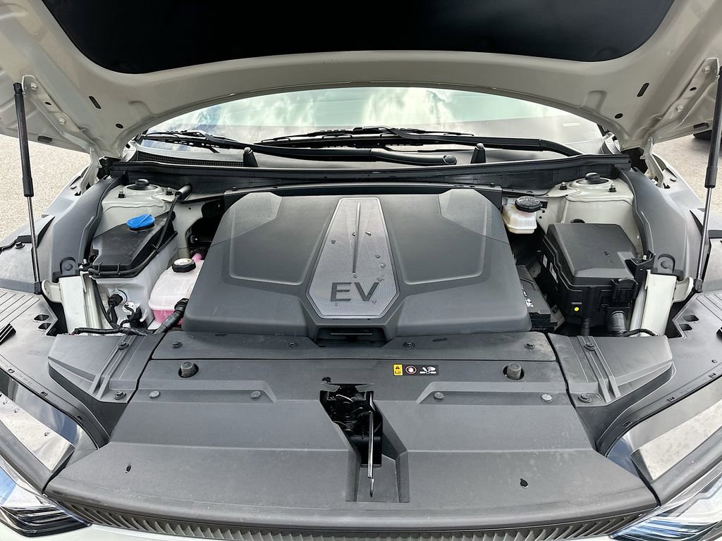 Certified 2024 Kia EV6 Light RWD image 29