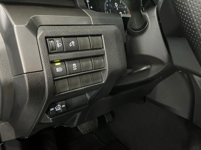 Used 2026 Toyota Tacoma SR5 image 14