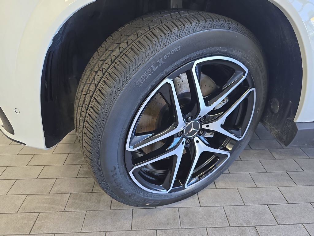 Certified 2025 Mercedes-Benz GLE 53 AMG 4MATIC image 37