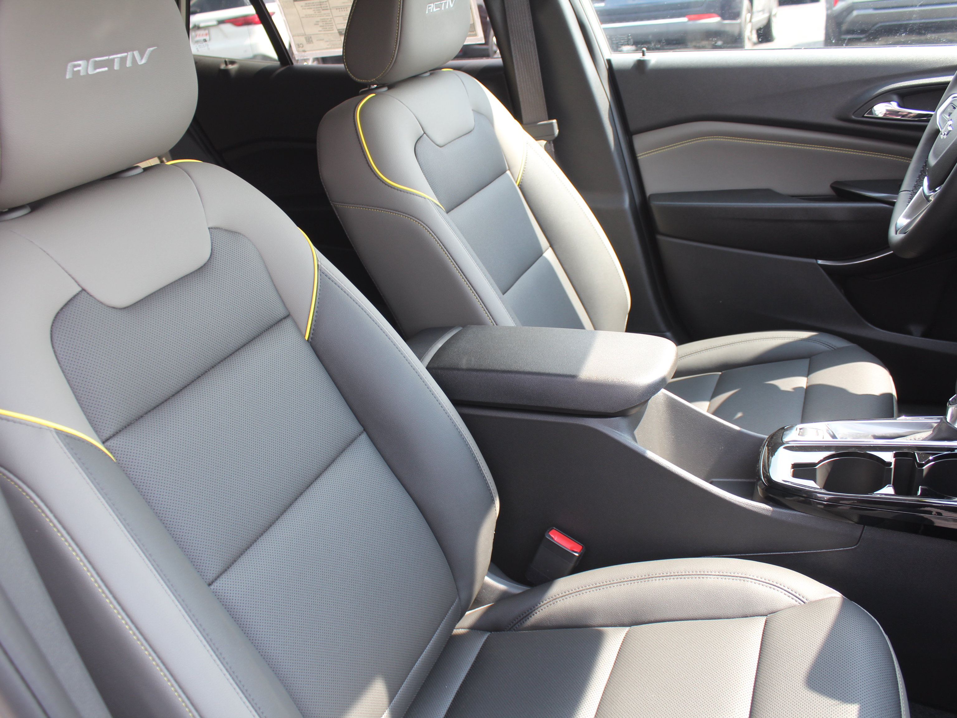 New 2026 Chevrolet Trax ACTIV w/ Driver Confidence Package FWD image 15