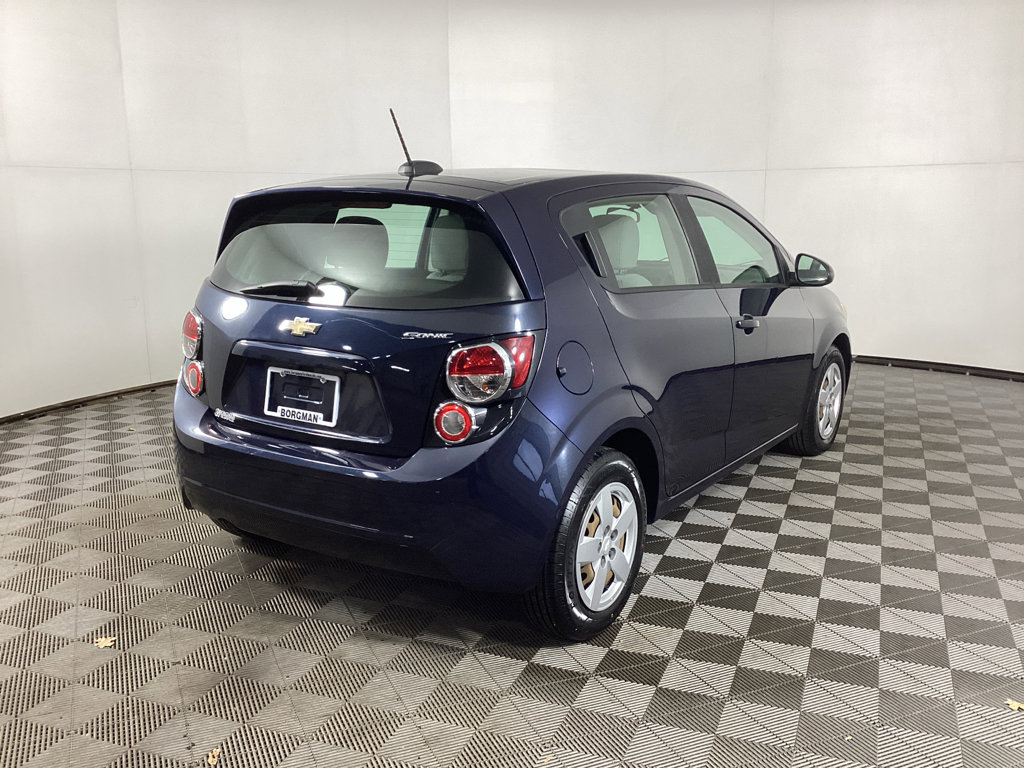 Used 2016 Chevrolet Sonic LS image 2