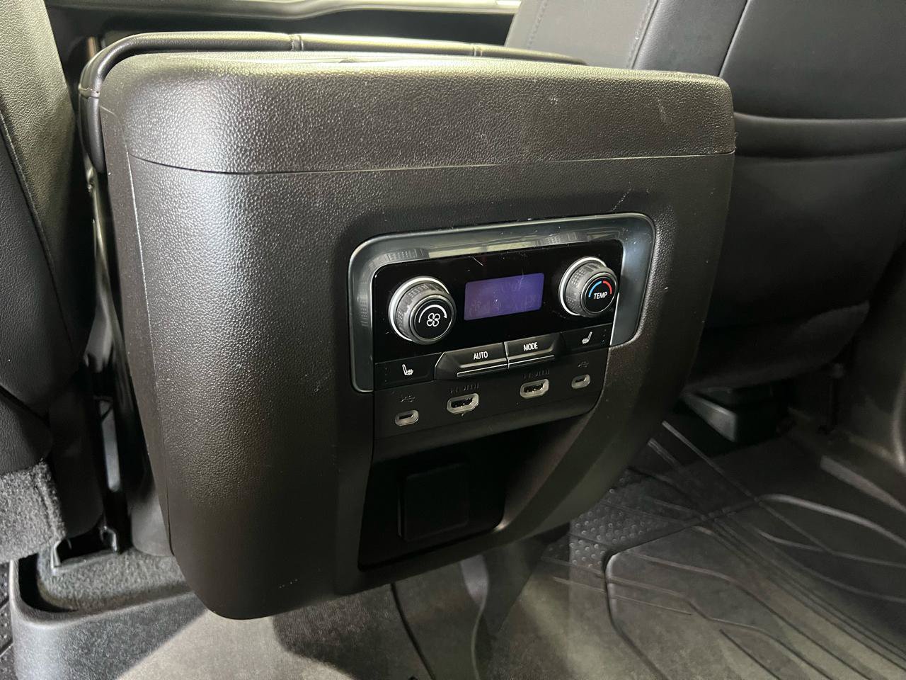 Used 2021 Chevrolet Tahoe High Country AWD/4WD image 20