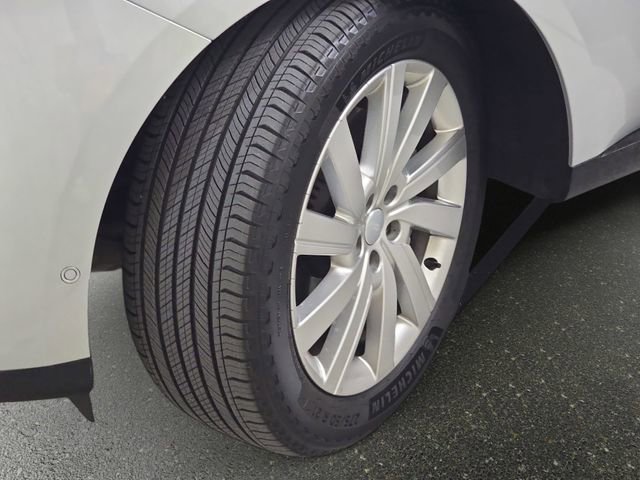 Certified 2024 Land Rover Range Rover SE image 35