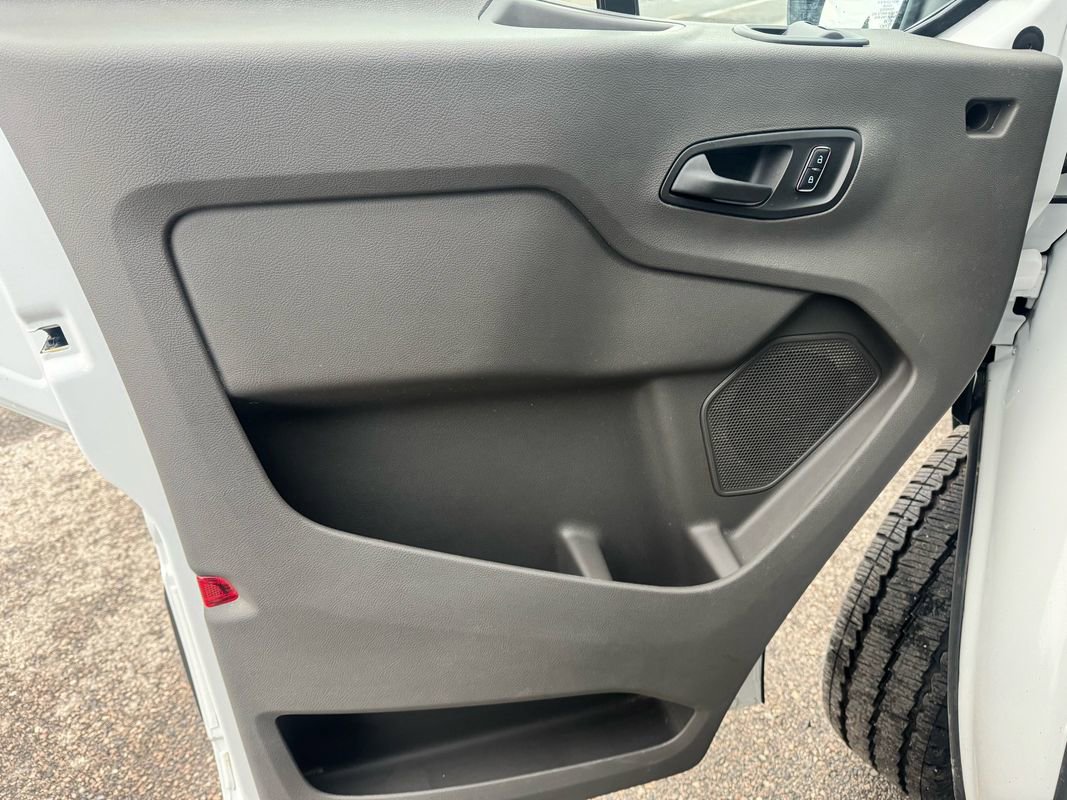 Used 2025 Ford Transit 350 High Roof Extended image 9