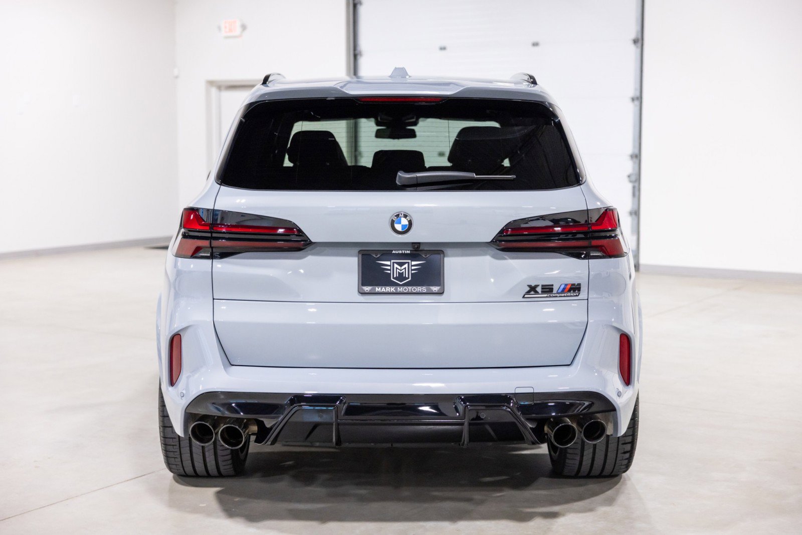 Used 2026 BMW X5 M Competition w/ Executive Package image 8