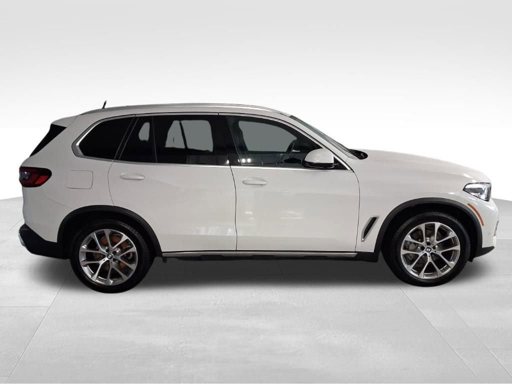 Used 2022 BMW X5 xDrive40i w/ Premium Package AWD/4WD image 6