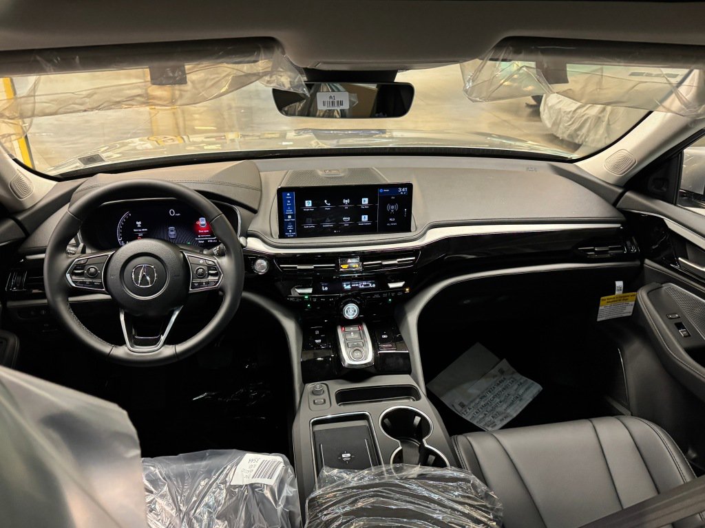 New 2026 Acura MDX SH-AWD image 17