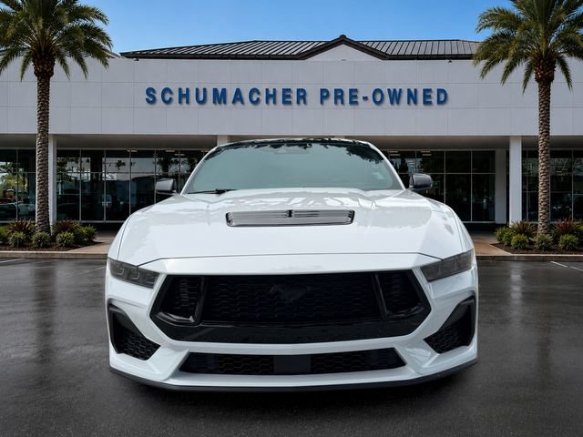 Used 2025 Ford Mustang GT Premium RWD image 2