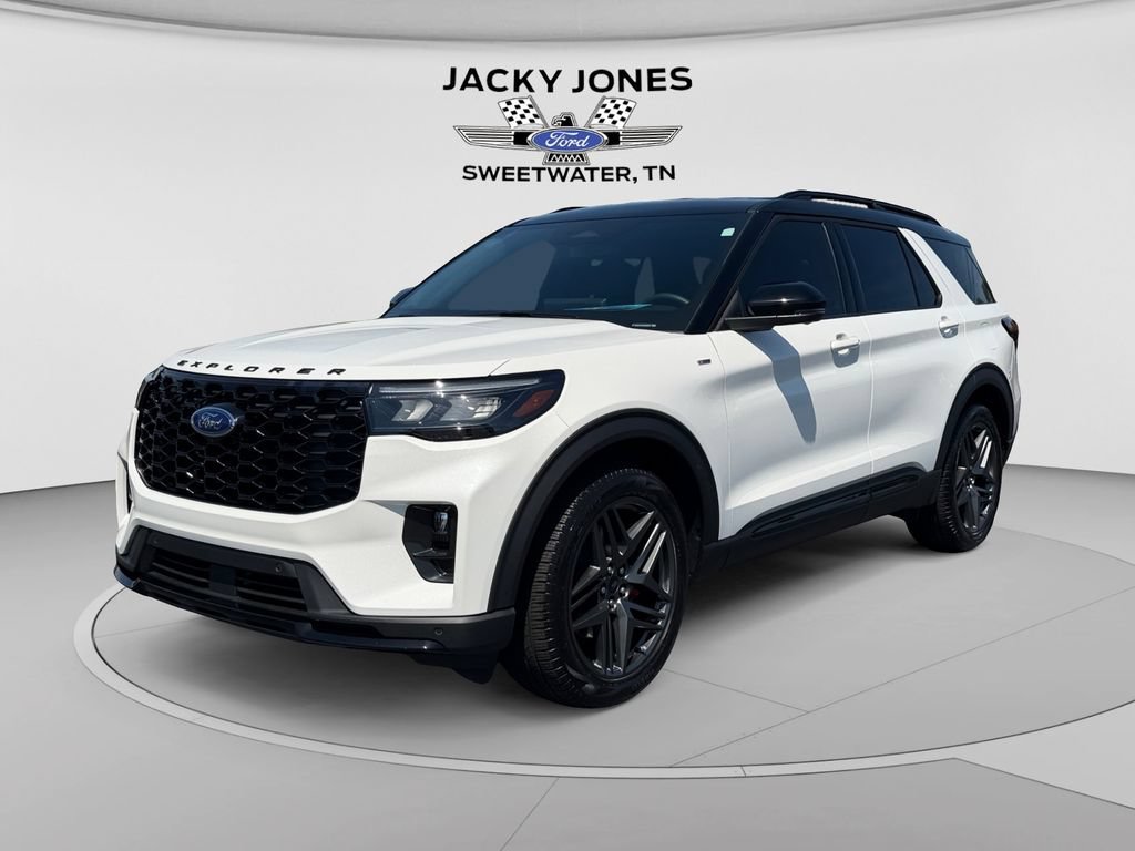 Used 2025 Ford Explorer ST-Line w/ Premium Package RWD image 1