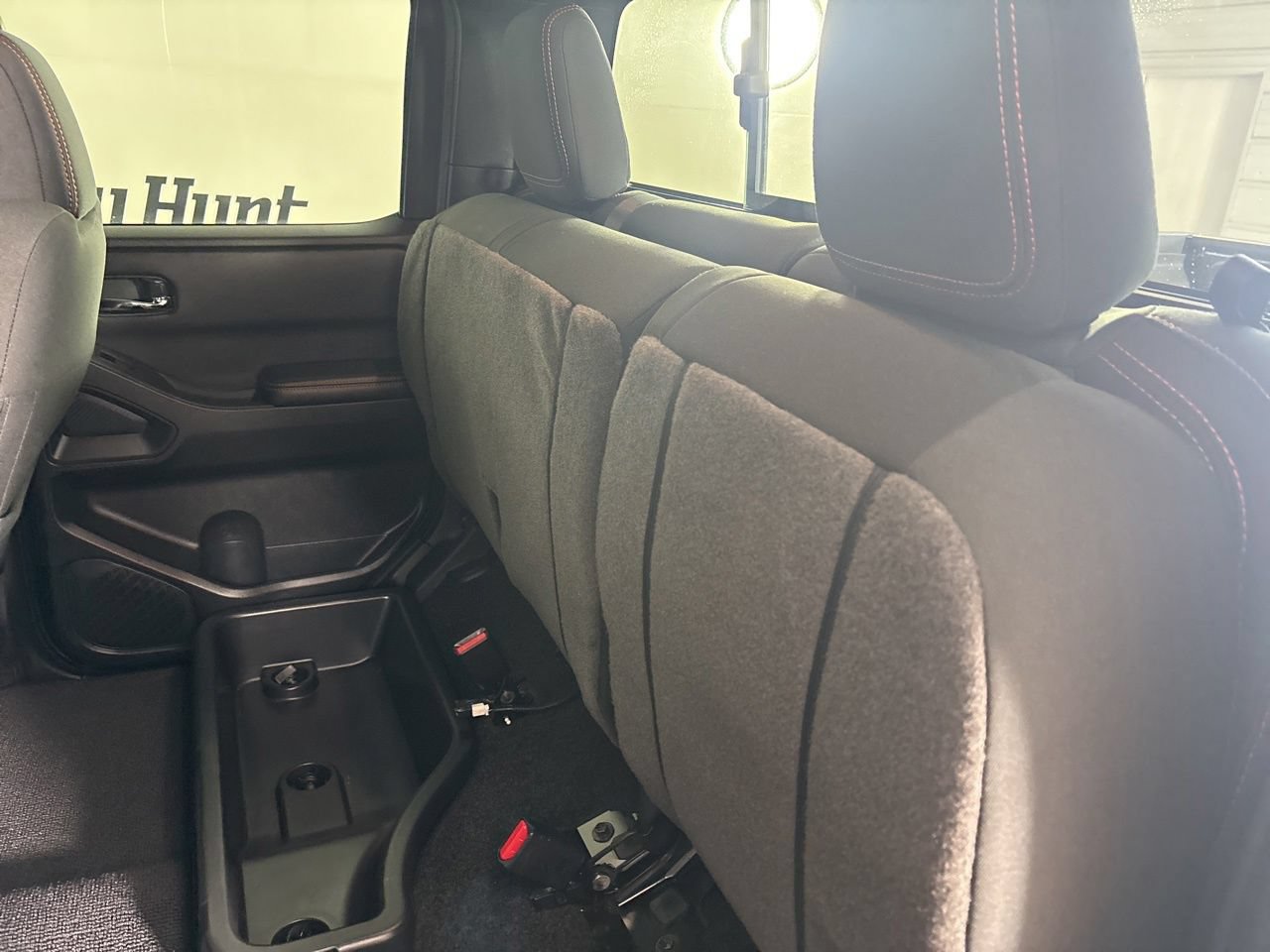Used 2025 Nissan Frontier PRO-4X AWD/4WD image 23
