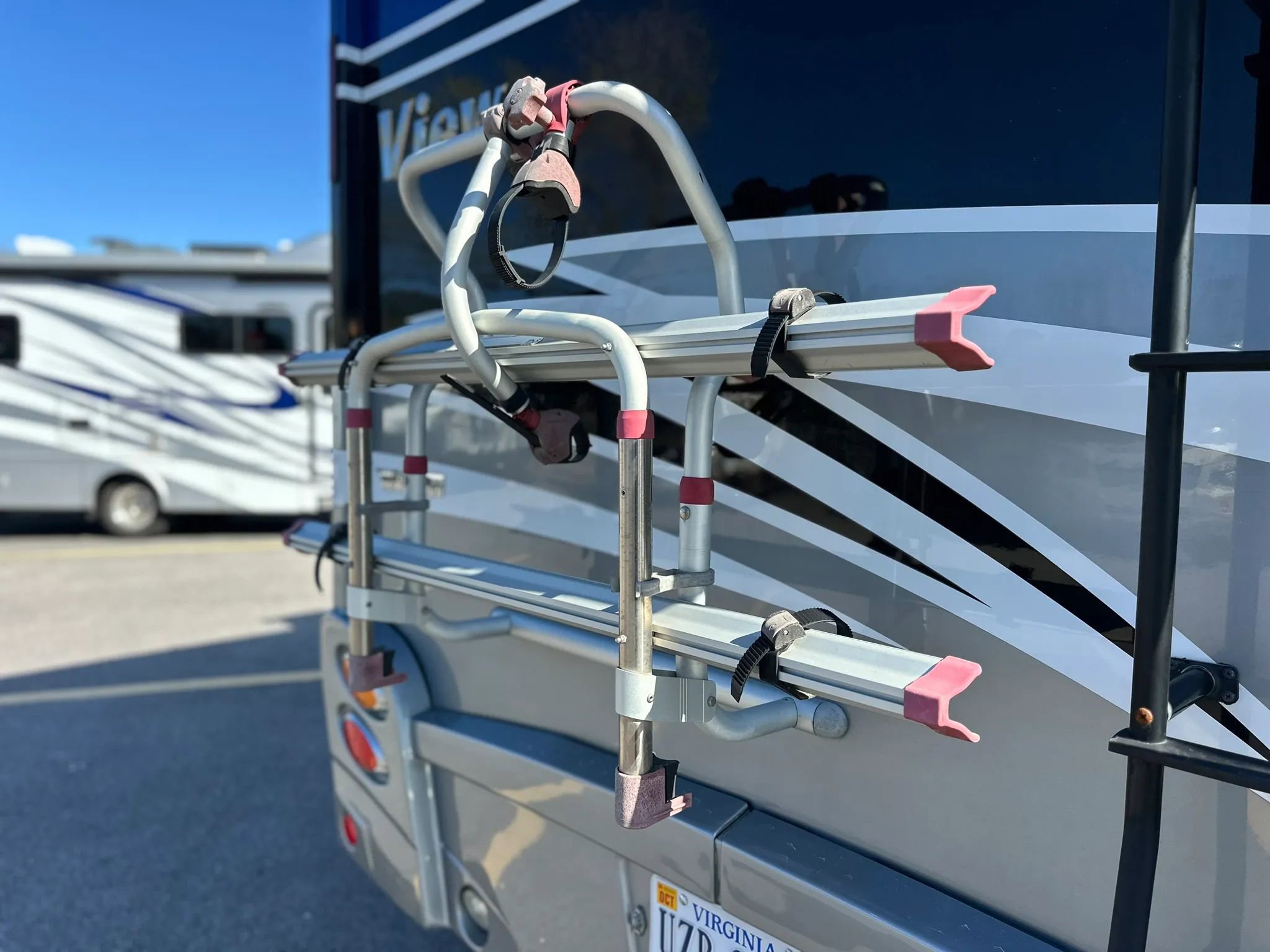 Used 2016 Mercedes-Benz Sprinter 3500 image 14