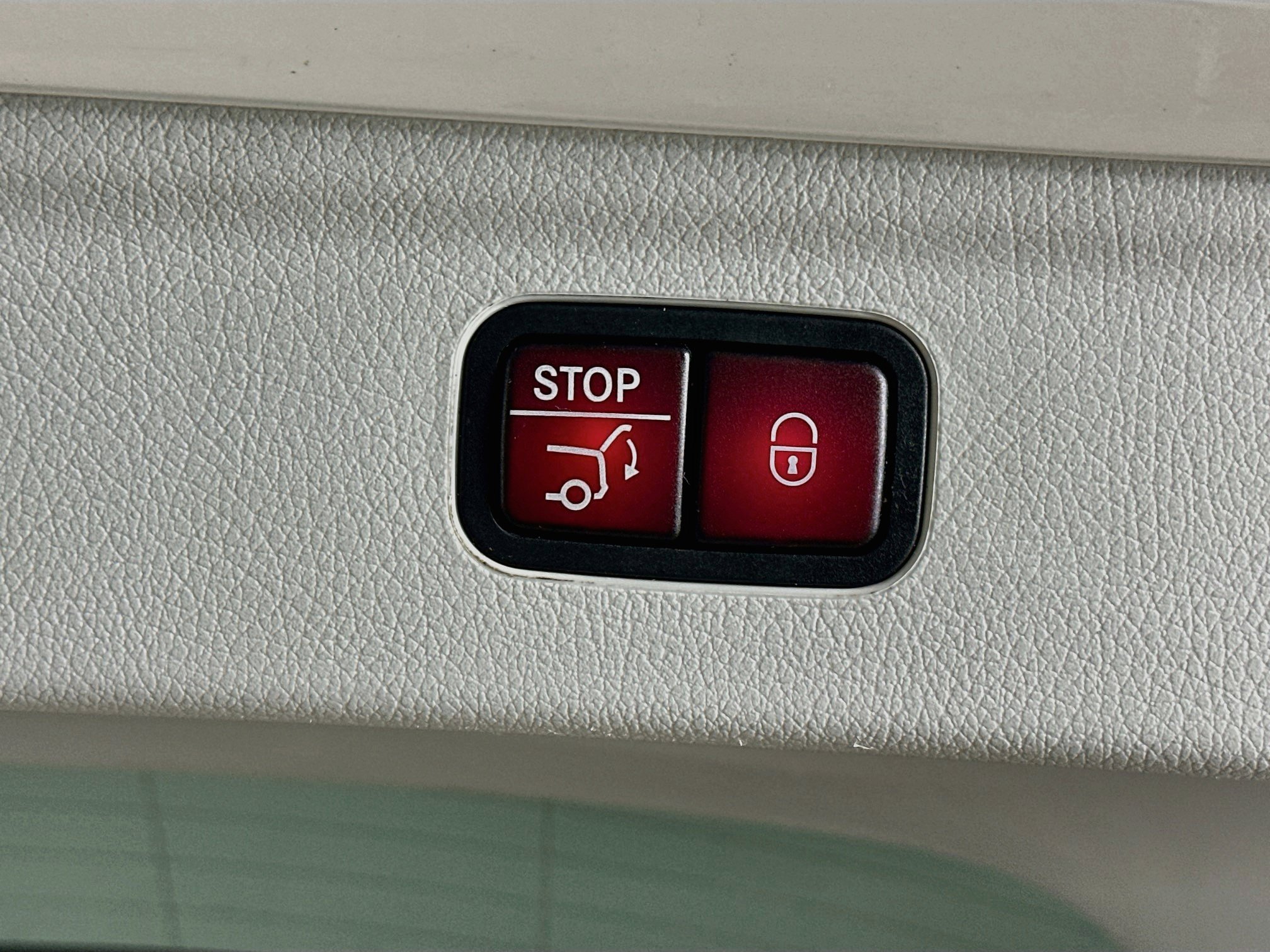 Certified 2023 Mercedes-Benz EQE 350+ 4MATIC SUV image 33