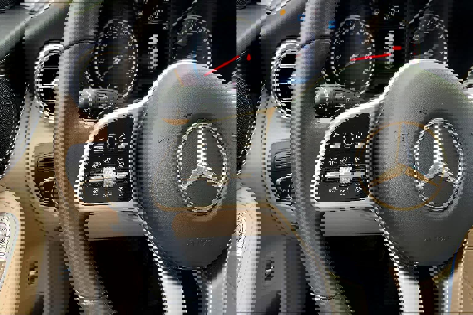 Certified 2022 Mercedes-Benz GLC 300 image 22