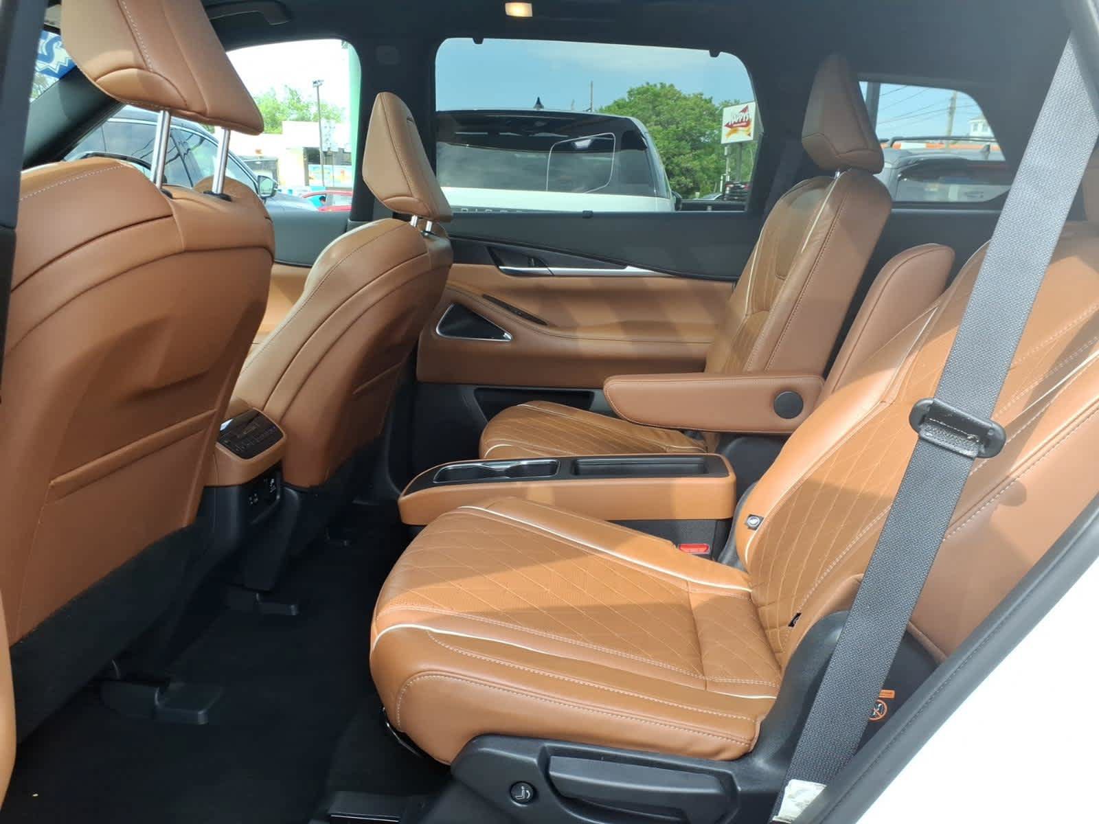 Certified 2023 INFINITI QX60 Autograph AWD/4WD image 12