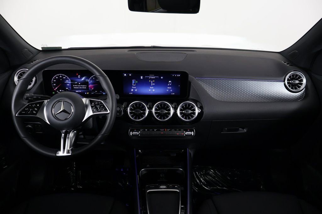 Certified 2026 Mercedes-Benz GLA 250 image 8