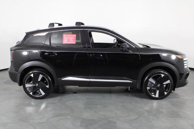 Certified 2026 Nissan Kicks SR FWD image 12
