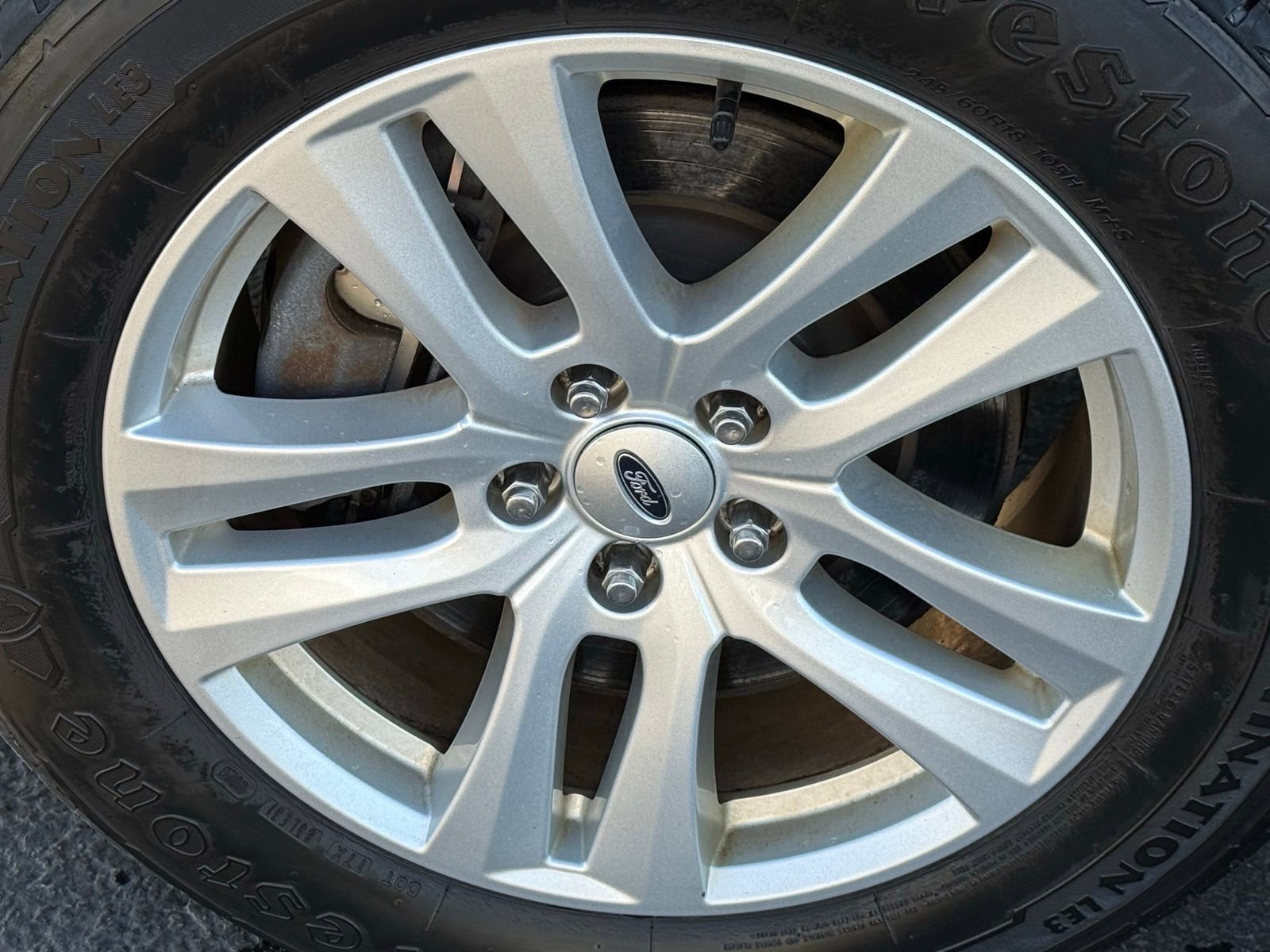 Used 2018 Ford Explorer XLT image 10