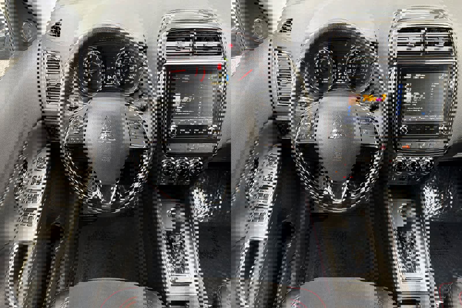 Used 2024 Mitsubishi Outlander Sport SE image 16