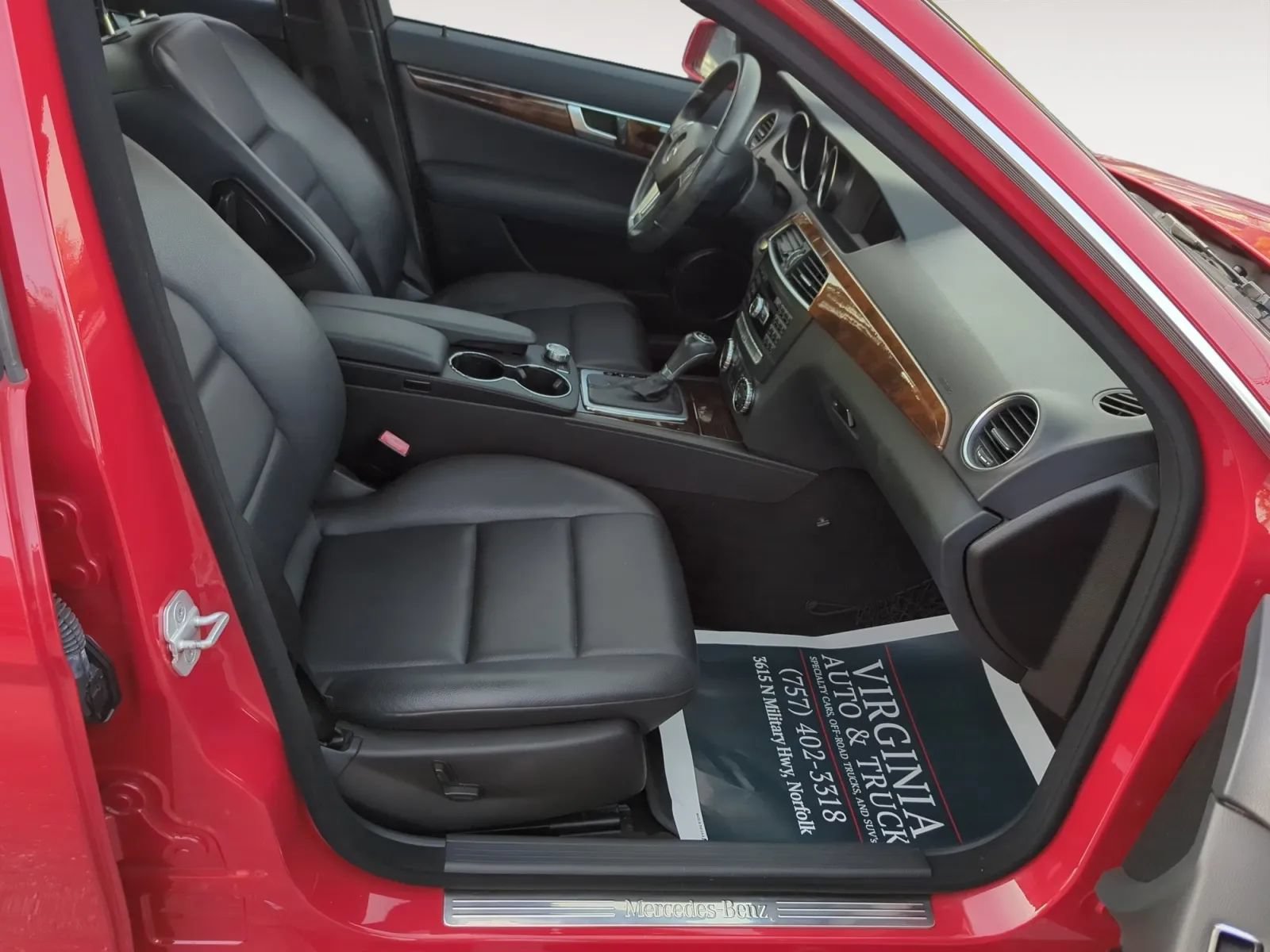 Used 2014 Mercedes-Benz C 250 Sedan image 13