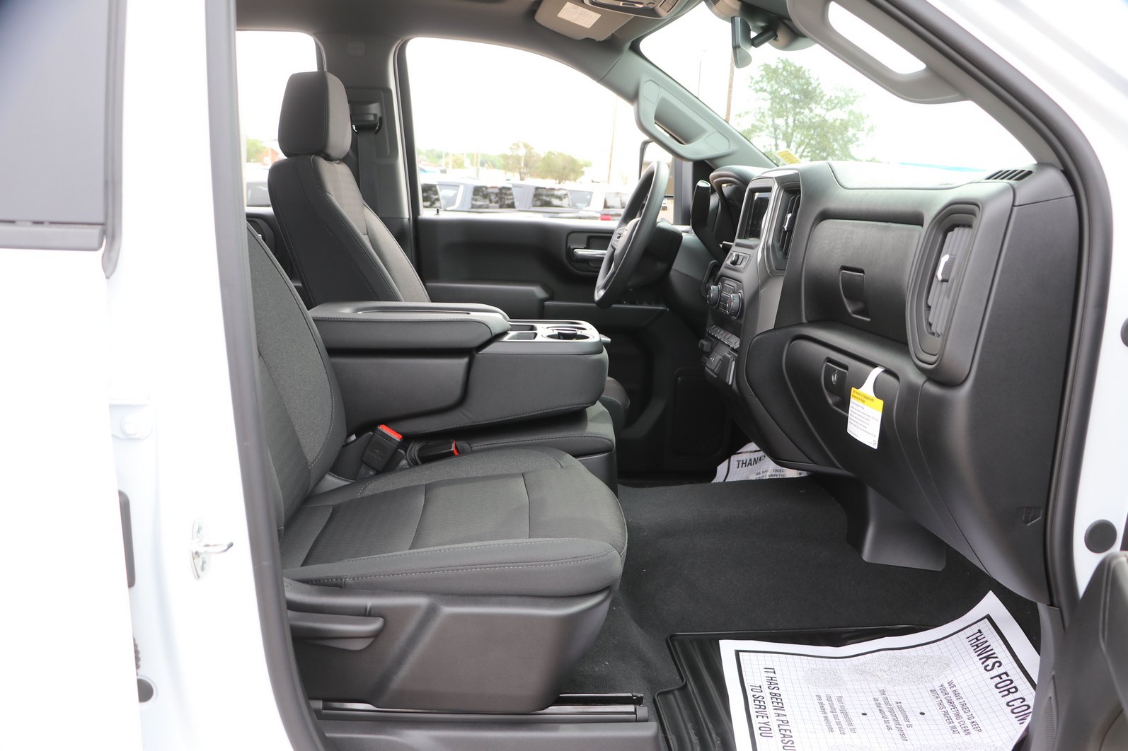 New 2026 Chevrolet Silverado 2500 Custom w/ Custom Value Package AWD/4WD image 31