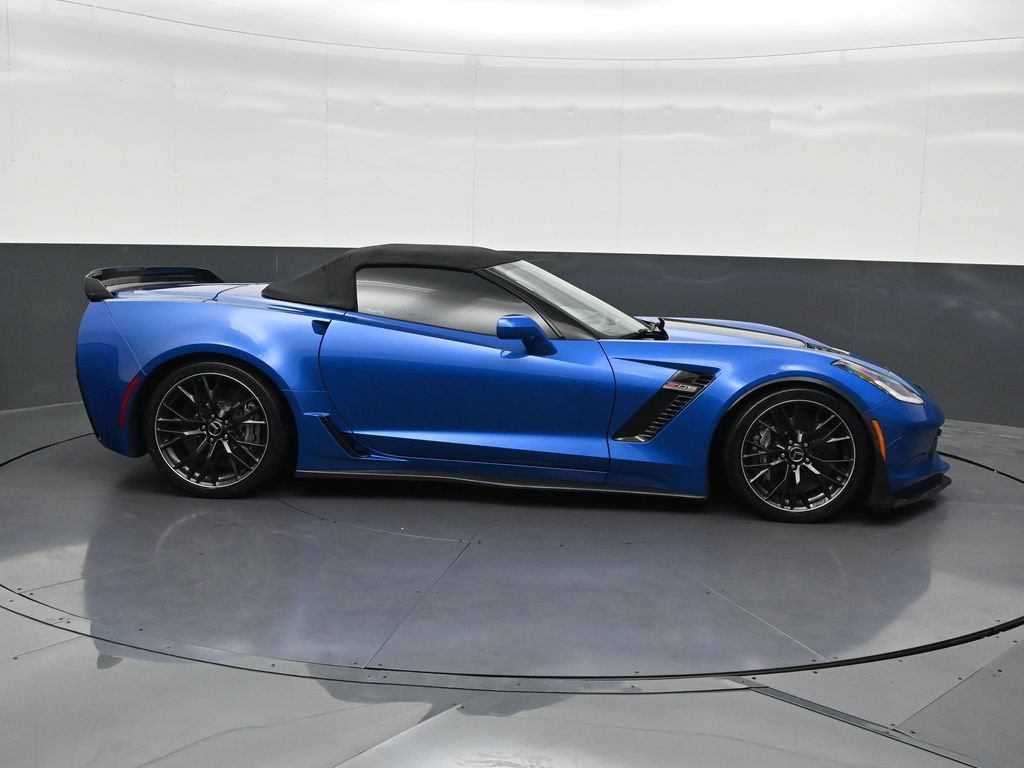 Used 2016 Chevrolet Corvette Z06 w/ 3LZ Preferred Equipment Group RWD image 7