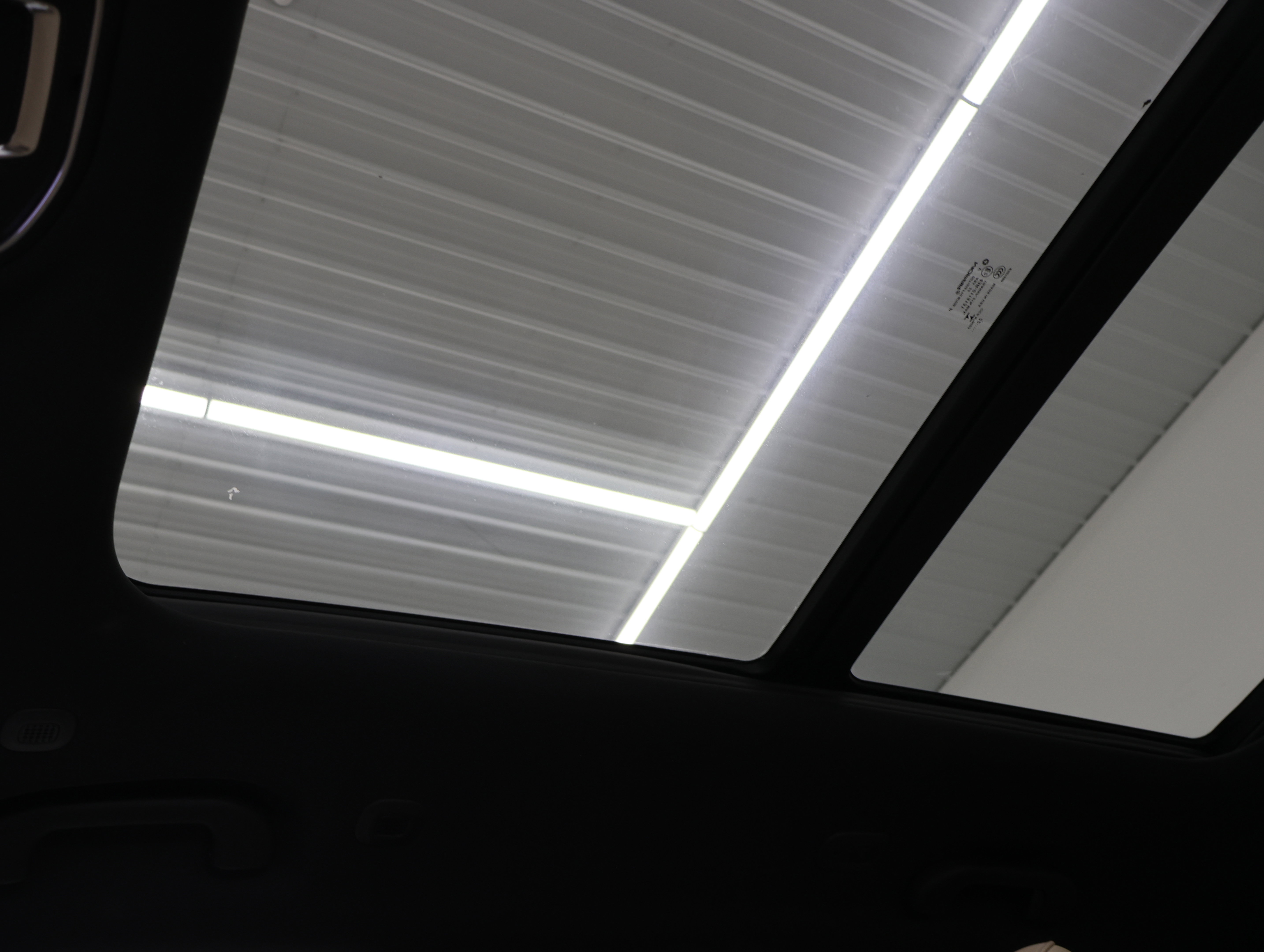 Used 2023 Jeep Grand Cherokee Limited image 13