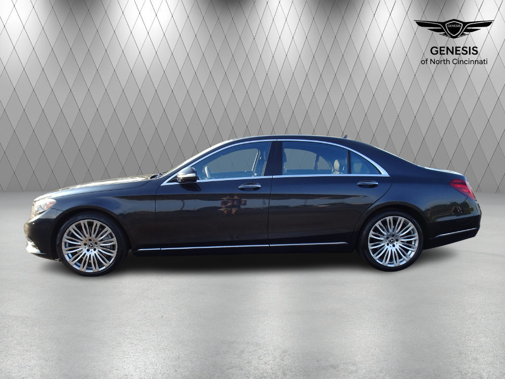 Used 2017 Mercedes-Benz S 550 4MATIC Sedan image 2